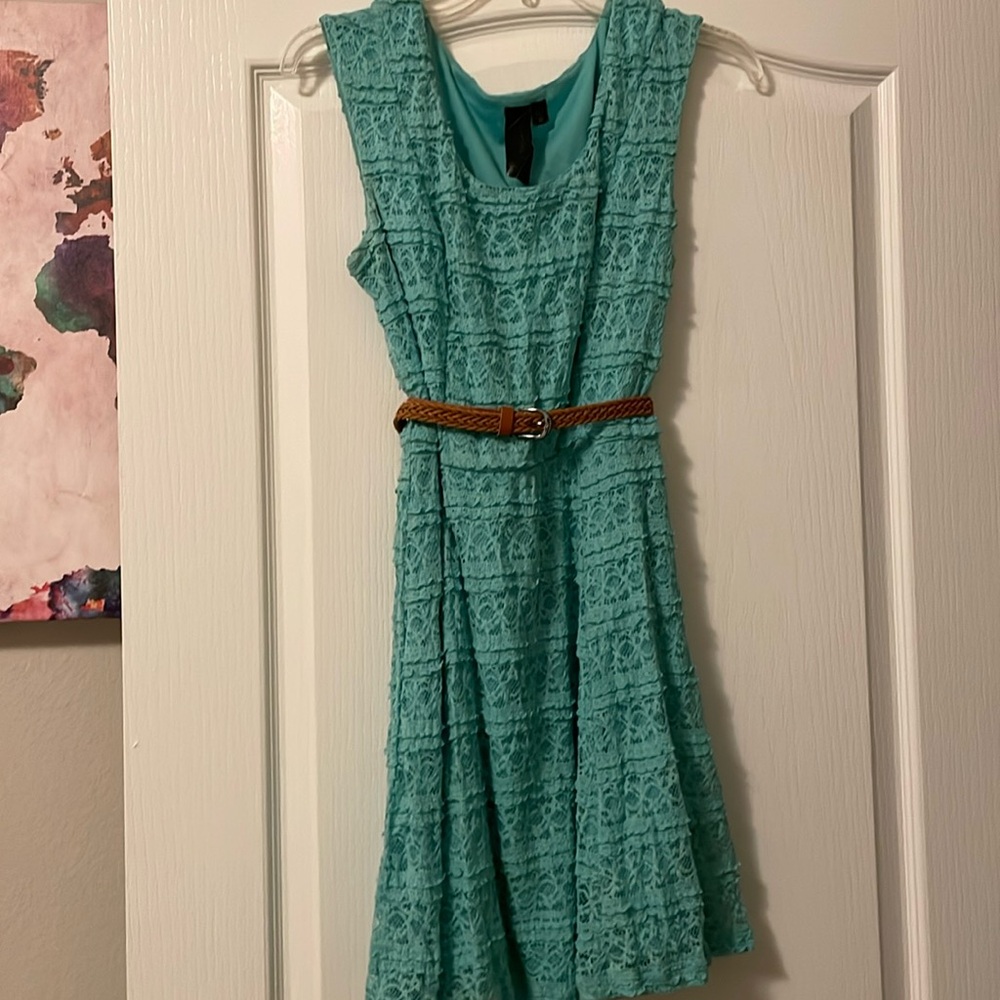 Sleeveless dress